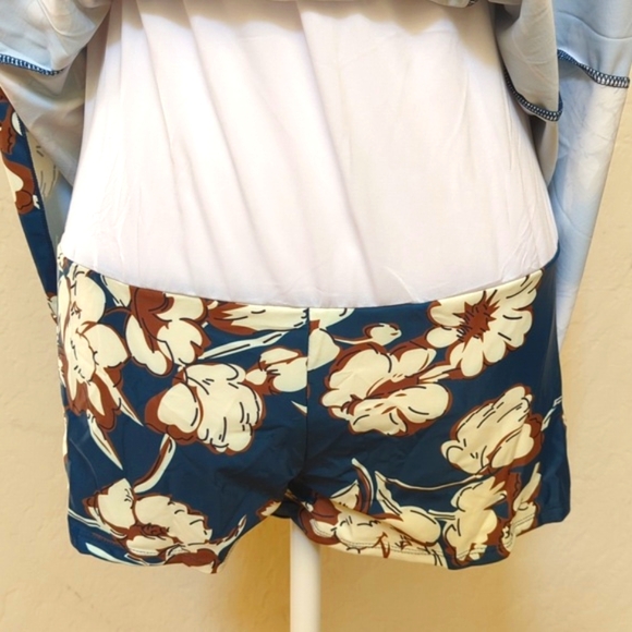 Cocopear Crossover Padded One Piece Blue Floral Skirted Swimsuit Size Large - Picture 7 of 13